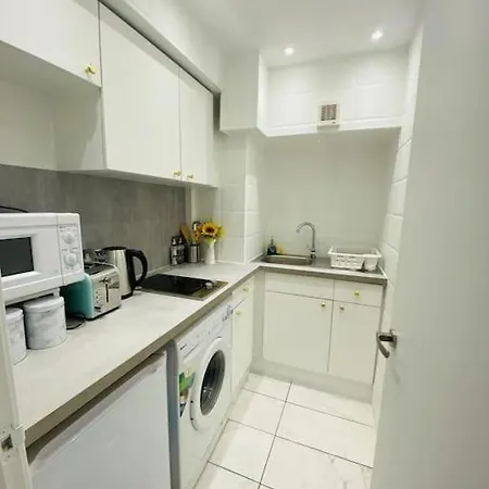 Lovely Hotelstyle Apartment - Central London Exterior photo